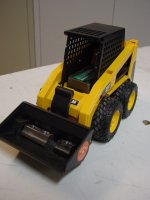 Cat Kompaktlader 02.JPG