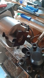 Motorhalter,ausdrehen.jpg