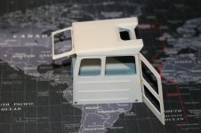 cab_04.JPG cab_04.JPG