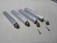 242 BeweglStützenKugeln1.JPG